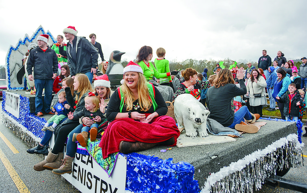 Chelsea Christmas Parade celebrates 20th year